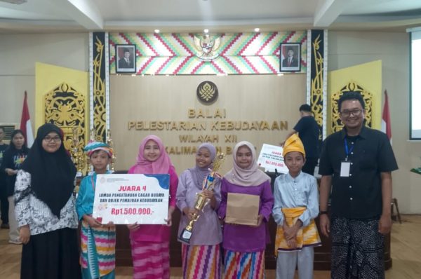 Lima Pelajar SD Mujahidin Menang Lomba Cerdas Cermat Cagar Budaya